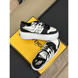 샤넬 2024 여성용 스니커즈 WA4021 DN