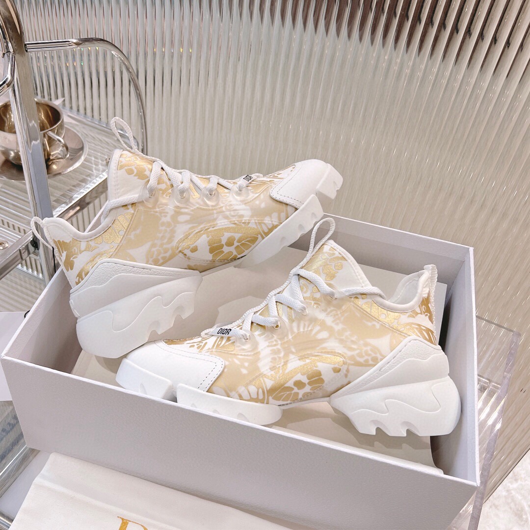 크리스챤 디올 2024 여성용 스니커즈 WA4024 DN