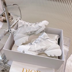 크리스챤 디올 2024 여성용 스니커즈 WA4026 DN