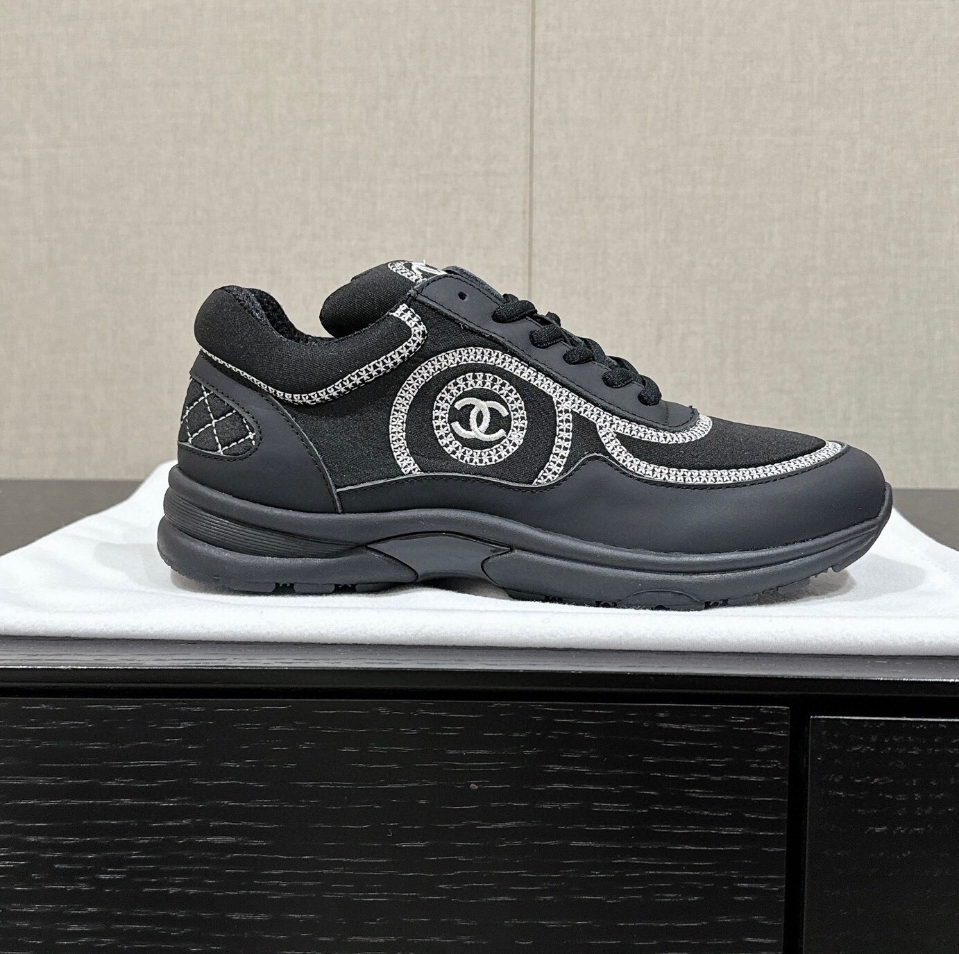 샤넬 2024 여성용 스니커즈 WA4041 DN