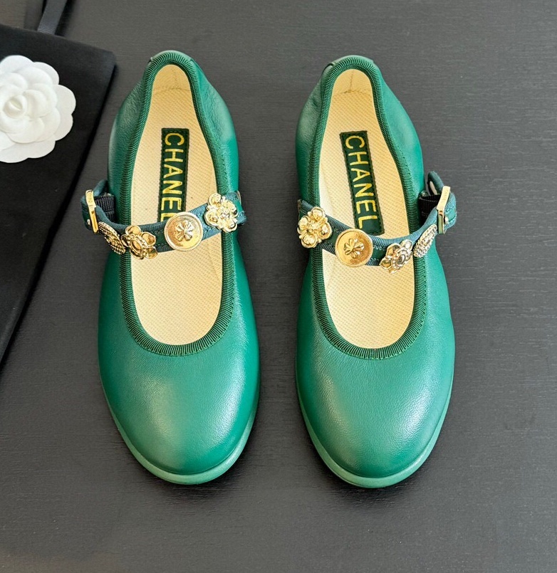 샤넬  2024 여성용 플랫 슈즈 WA4093 DN