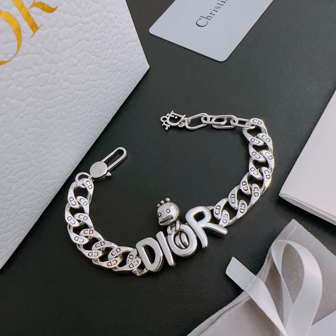 디올 24SS 로고  팔찌 SN937 AGG