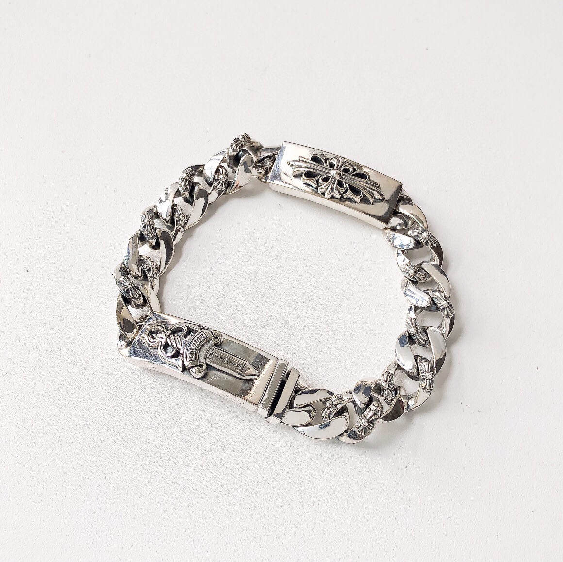 크롬하츠 24SS 로고 은장 팔찌 SN992 AGG