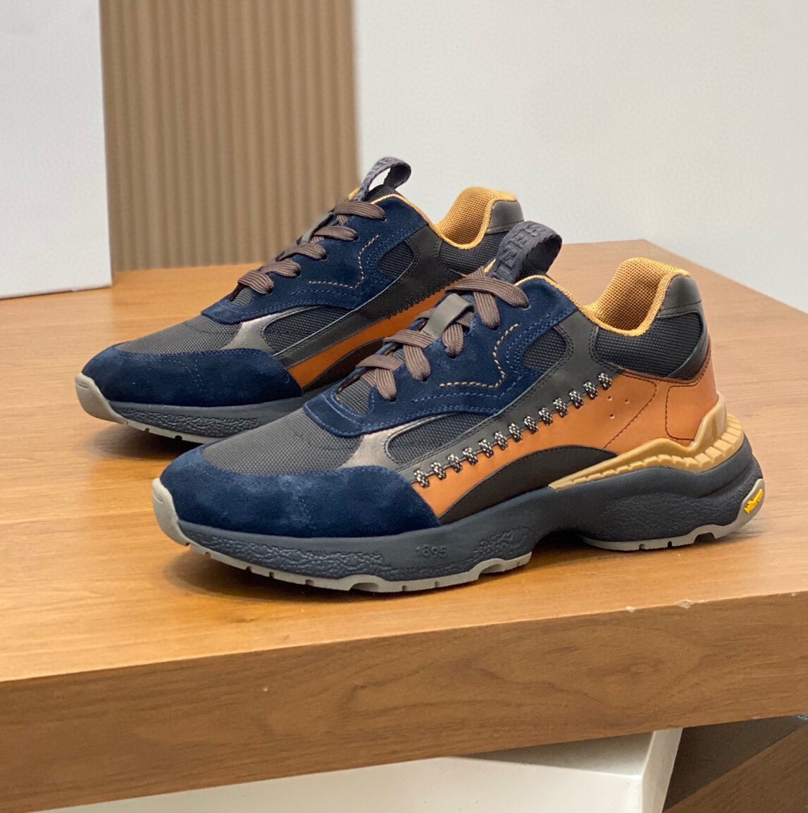 벨루티 2024 남성용 스니커즈 BL109 SH-E