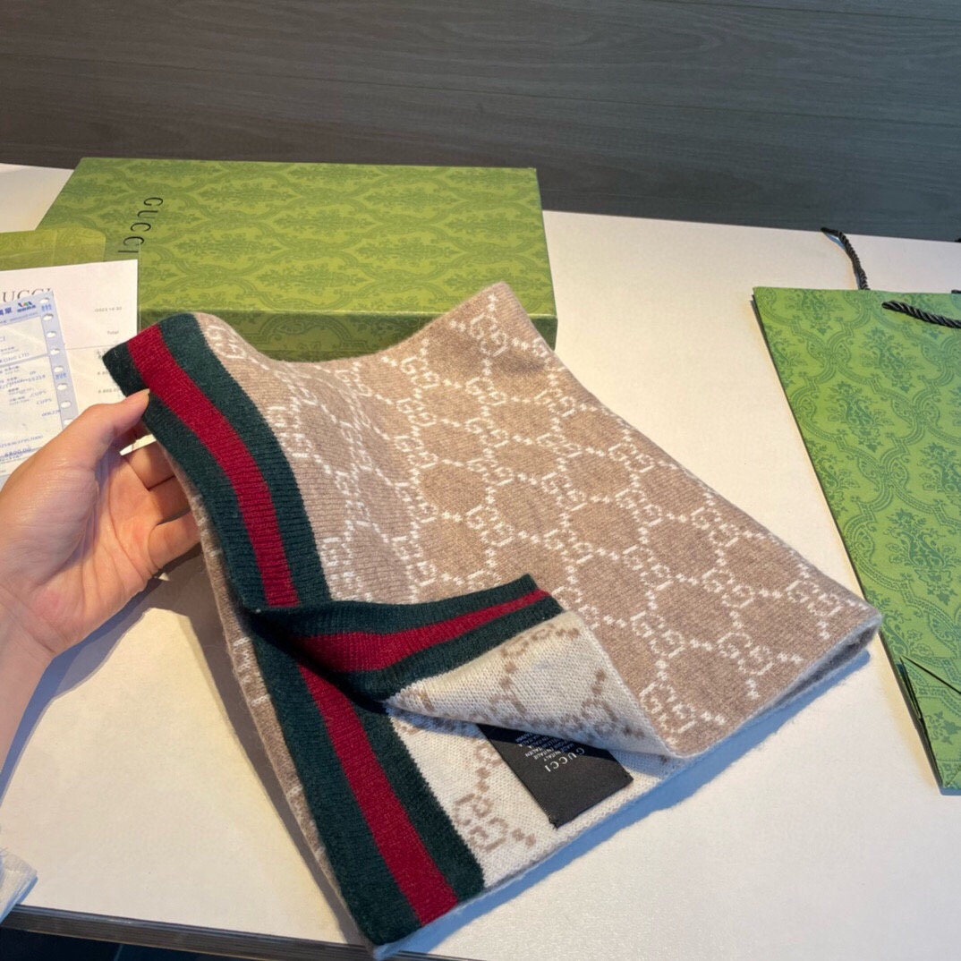 구찌 캐시미어 스카프 SN1037 SG1_A