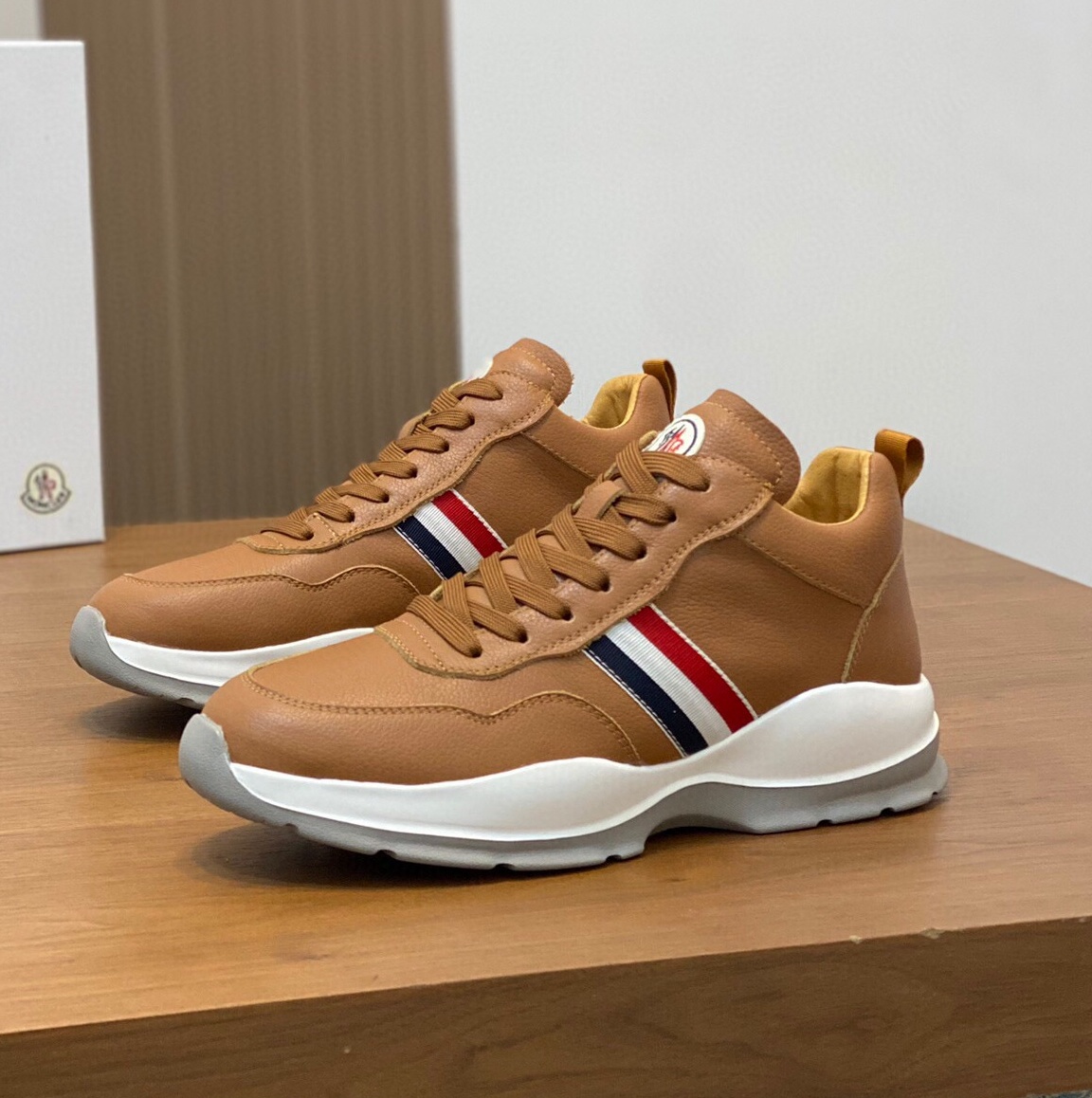 몽클레어 2024 남성용 스니커즈 MC044 SH-E