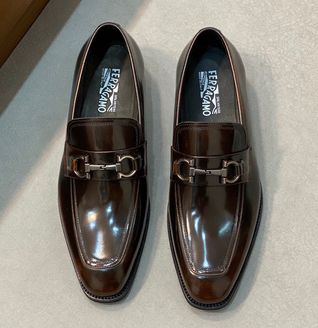 페라가모 2024 남성용 로퍼 FG176 SH-E