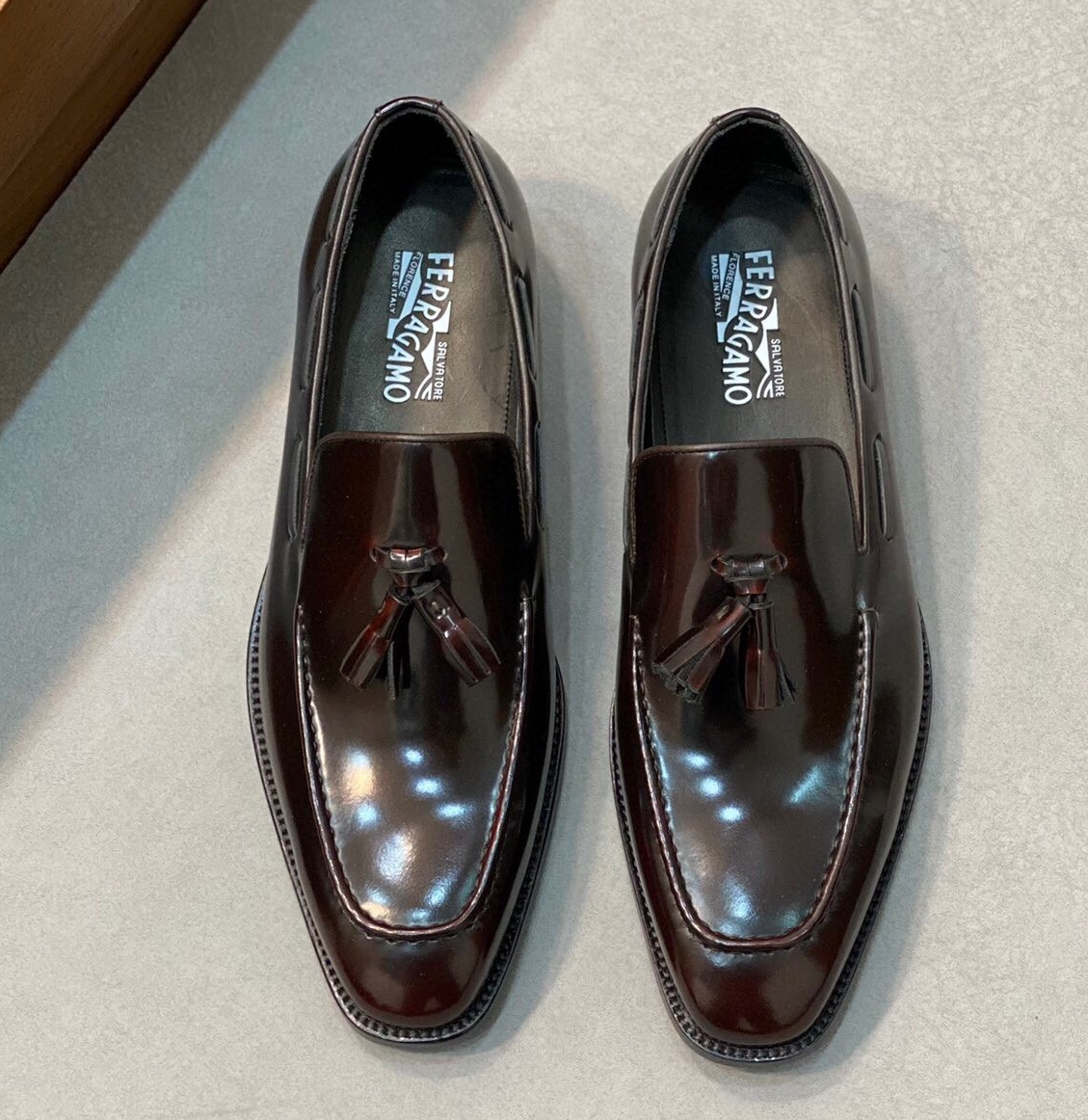 페라가모 2024 남성용 로퍼 FG182 SH-E