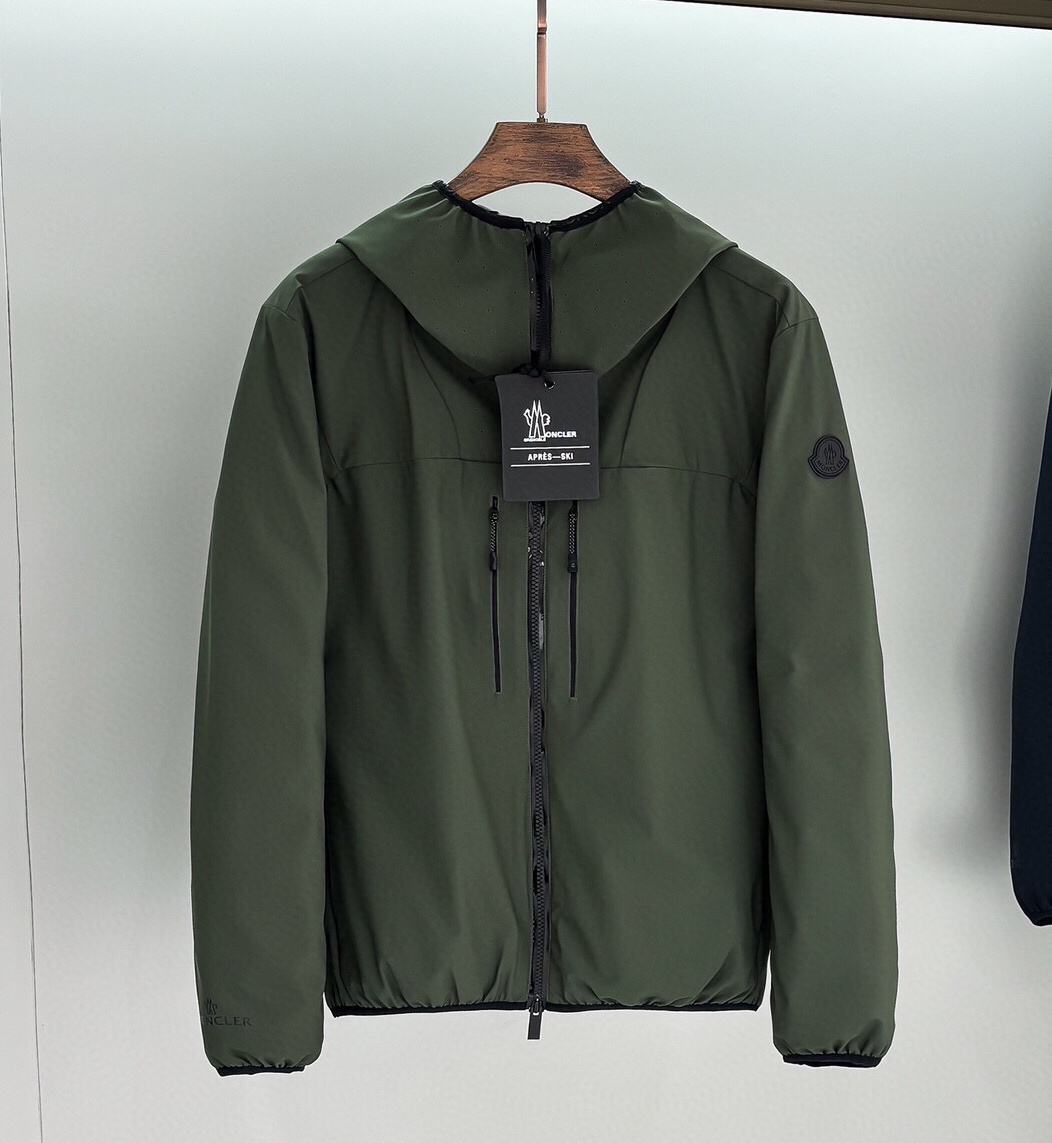 몽클레어 2025 남성용 90% 구스다운 패딩자켓 2컬러 MQ1187 YB