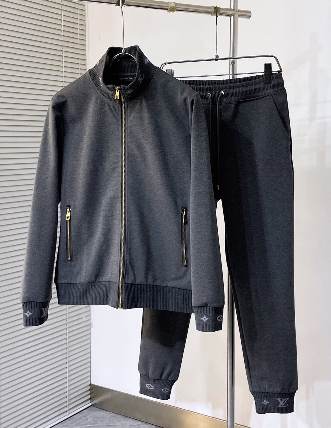 루이비통 2025 남성용 추리닝세트 LV155 HD
