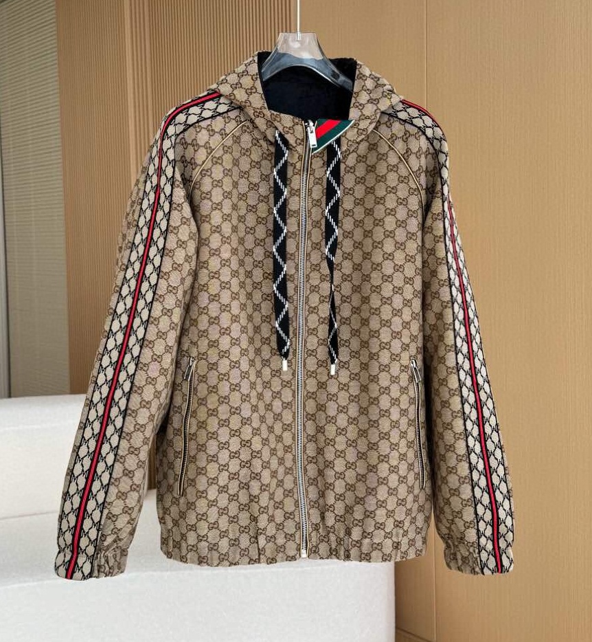 구찌 2025 남성용 후드자켓 GC335 HD