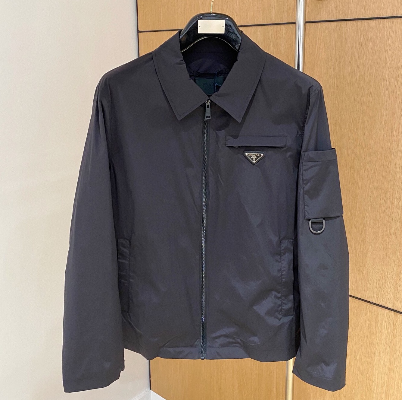 프라다 2025 남성용 자켓 PD1134 YB