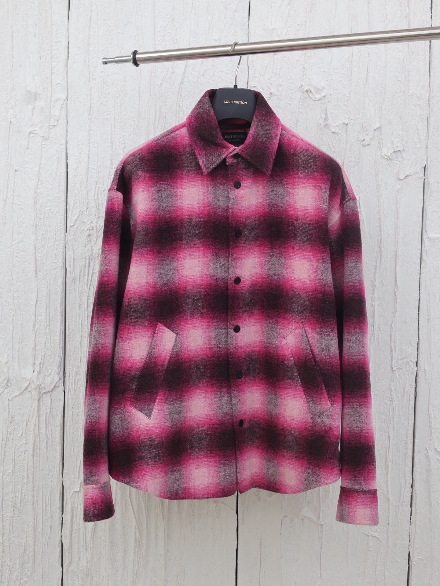 발렌시아가 2025 남성용 셔츠 BL1171 HD