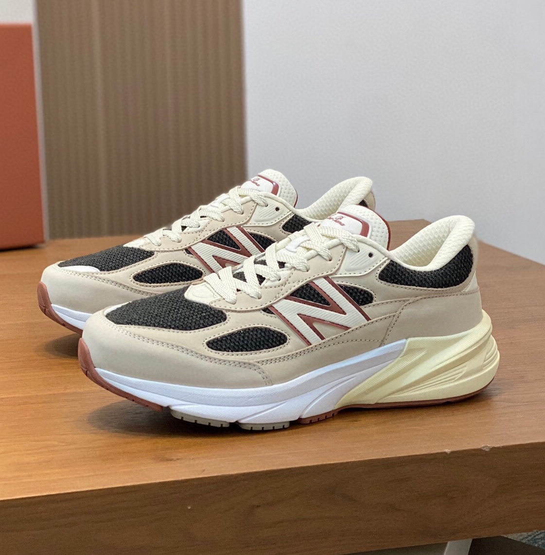 로로피아나 2025 남성용 스니커즈 LP0442 SH-E