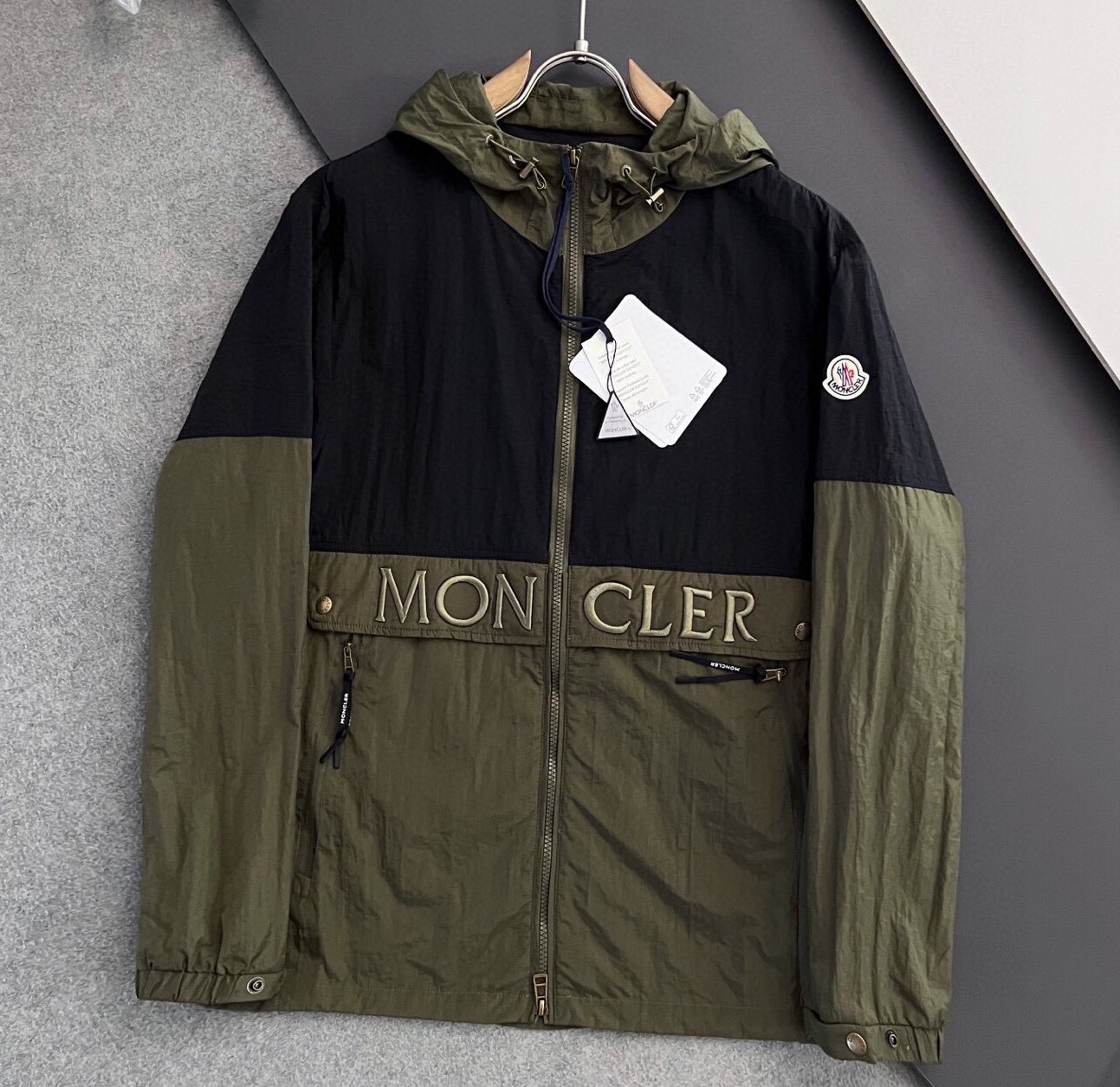 몽클레어 2025 남성용 자켓 MQ1207 YB