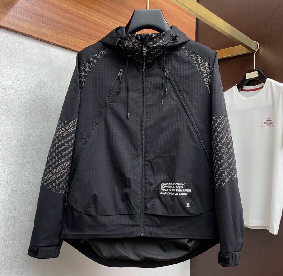 루이비통 2025 남성용 후드자켓 LV1609 YB
