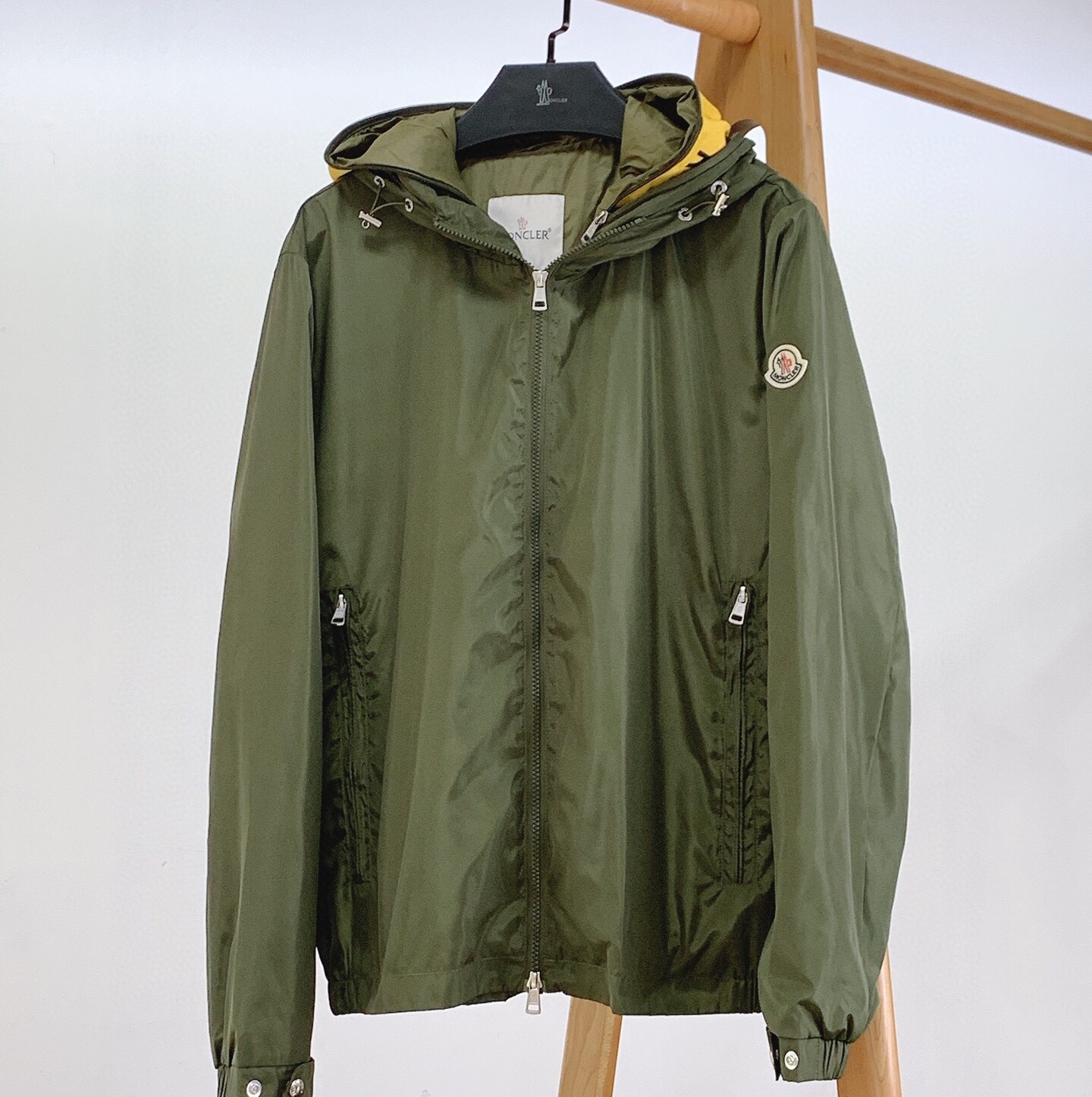 몽클레어 2025 남성용 후드자켓 MQ1223 PD