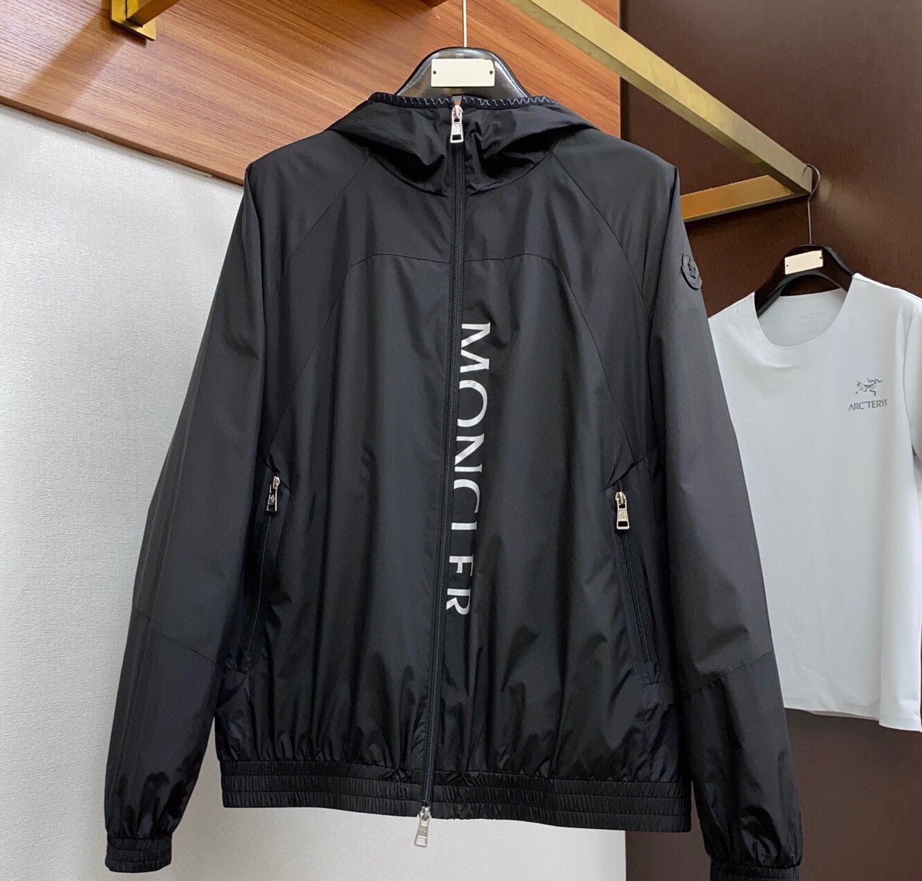 몽클레어 2025 남성용 후드자켓 MQ1228 PD