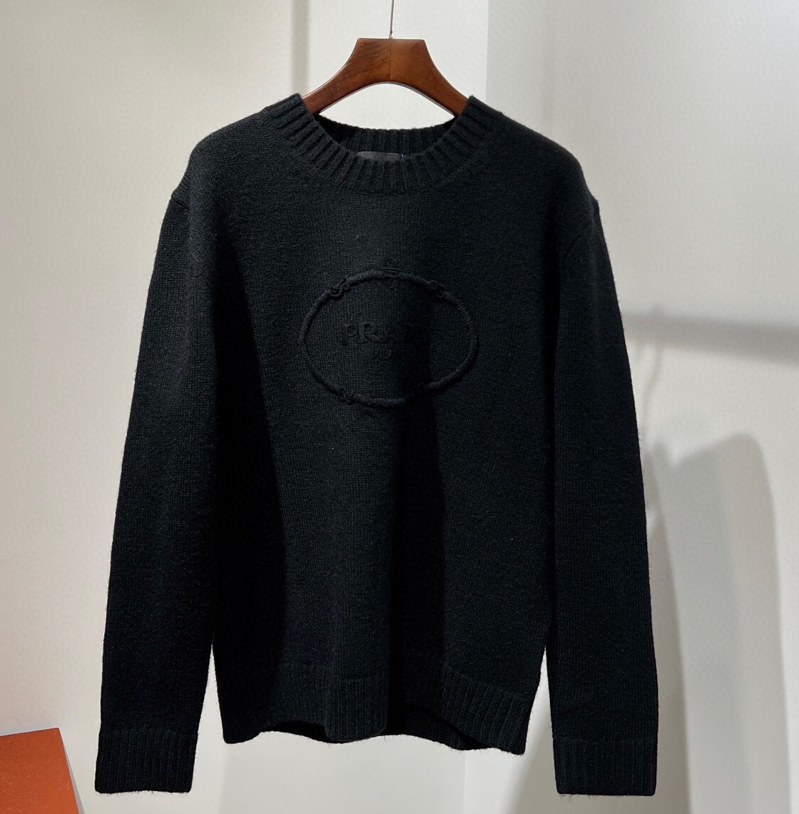 프라다 2025 남성용 울 풀오버 PD1172 HD