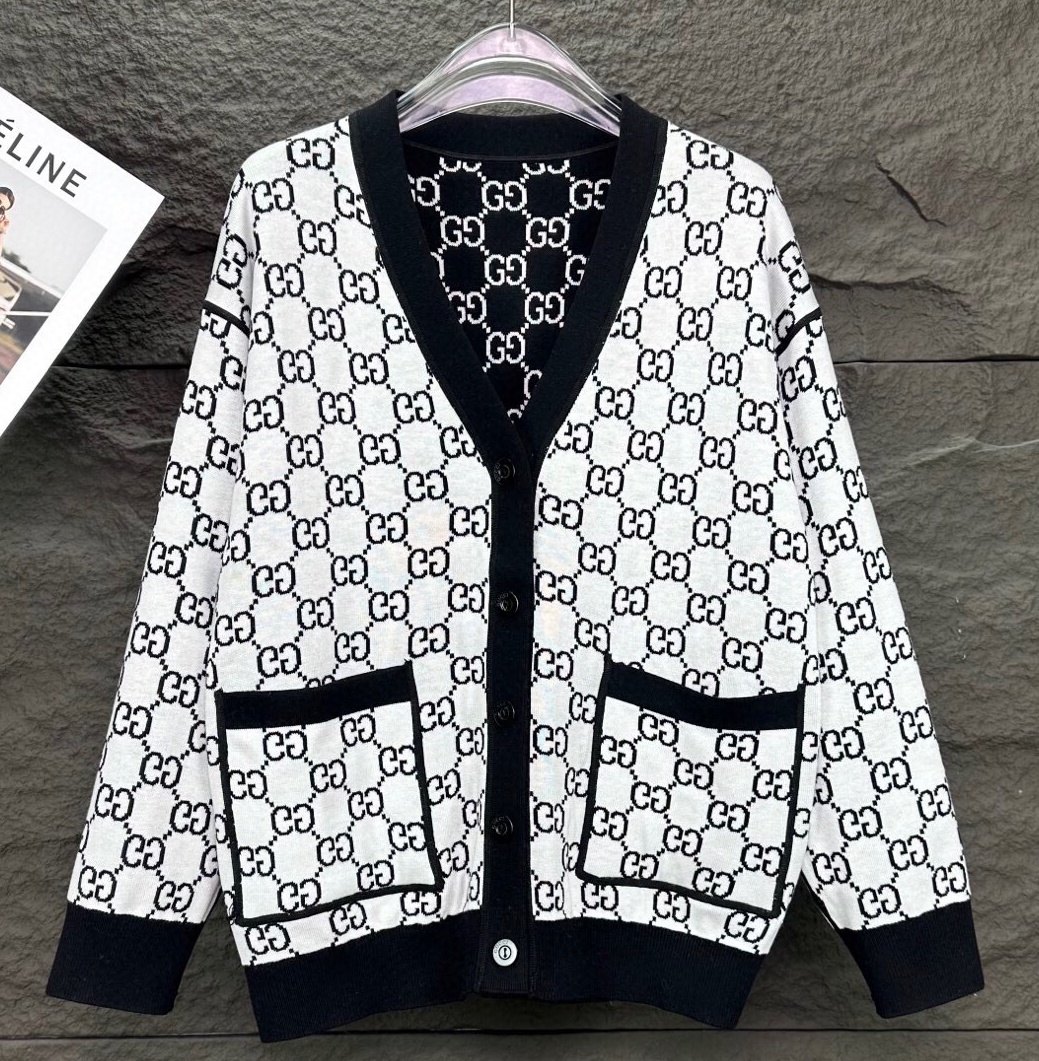 구찌 2025 남성용 울혼방 양면 가디건 GC352 PD