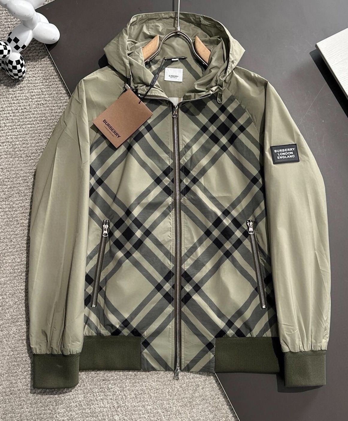 버버리 2025 남성용 후드자켓 BU1183 HD
