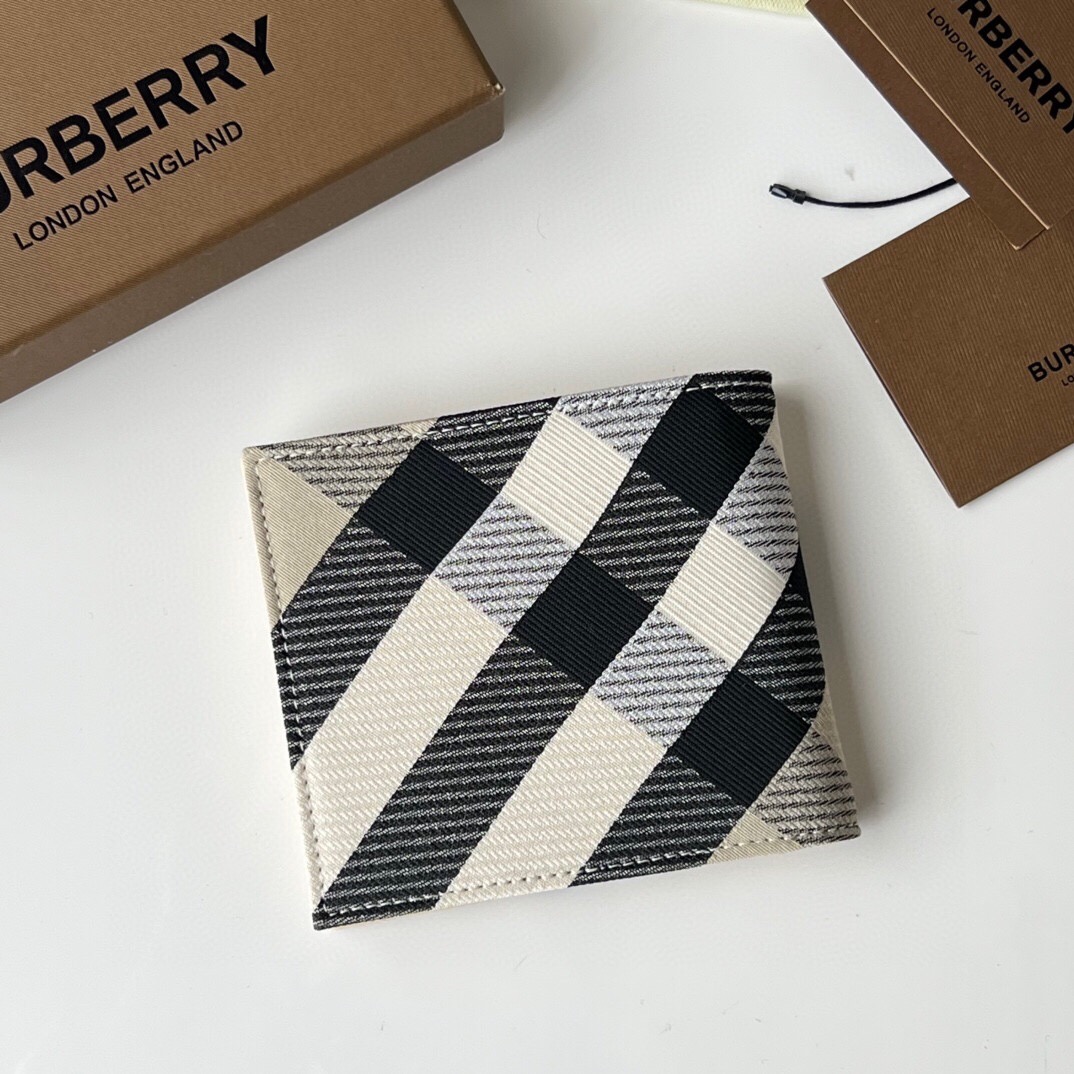 버버리 체크 반지갑 BU001 NMW