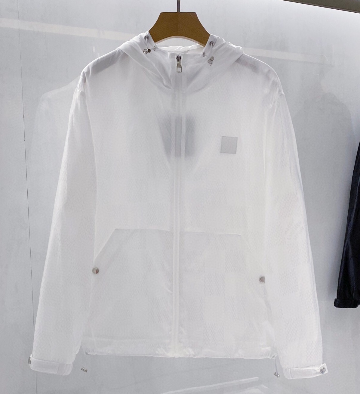 루이비통 2025 남성용 바라막이 후디자켓 LV1656 YB