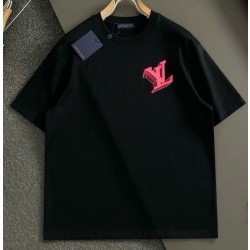 루이비통 2025 남성용  반팔티 LV1667 YB