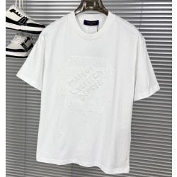 루이비통 2025 남성용  반팔티 LV1668 YB