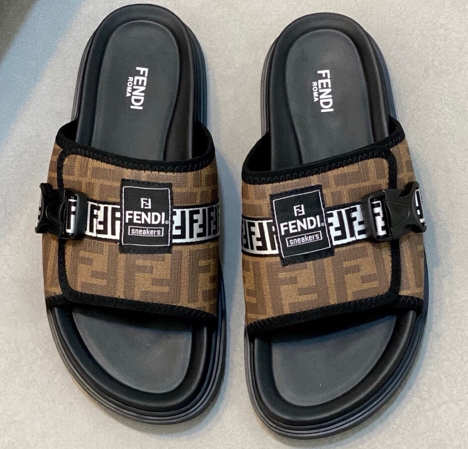 펜디 2025 남성용 슬리퍼 FD122 SH-E