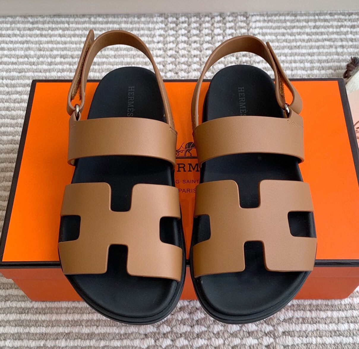에르메스 2025 남성용 샌들 HM412 DN