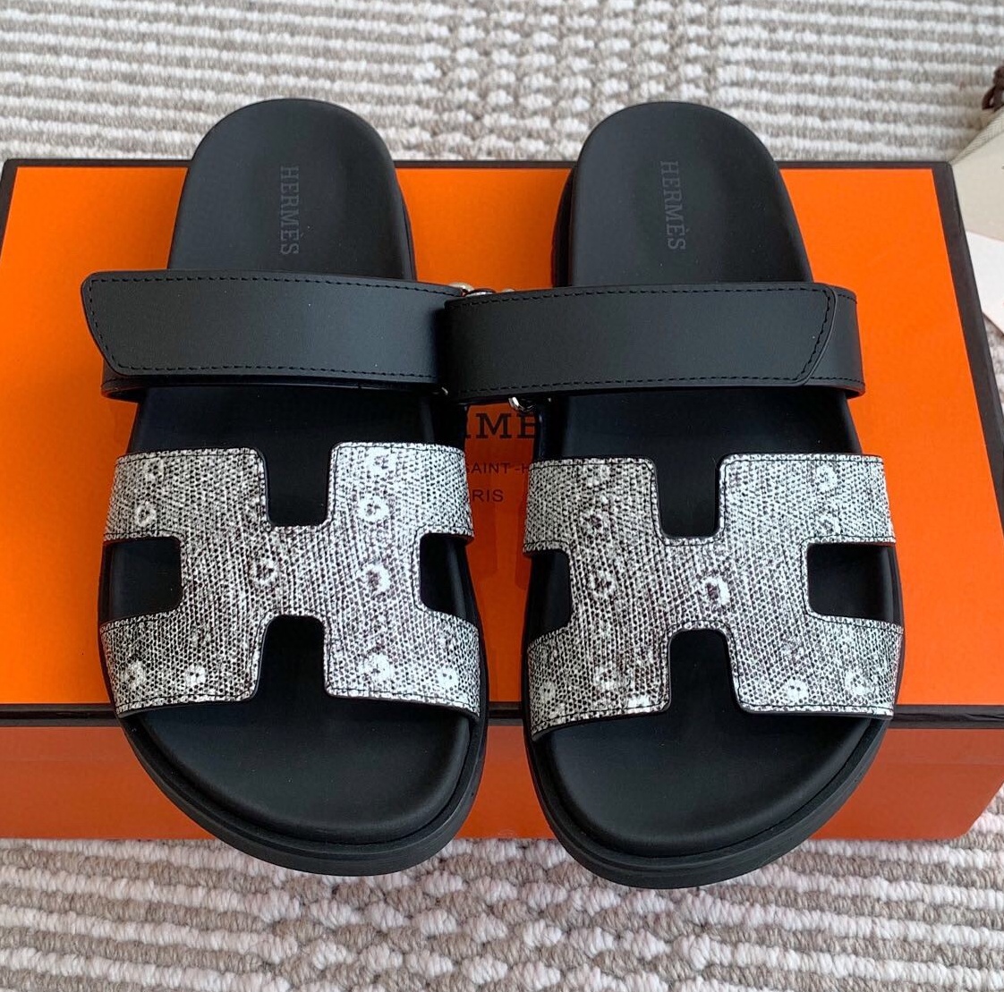 에르메스 2025 남성용 슬리퍼 HM423 DN