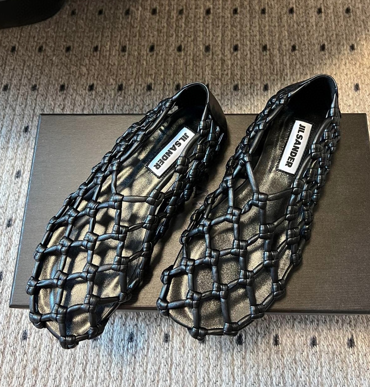 질샌더 2025 여성용 레더 메쉬 플랫 WA5364 DN