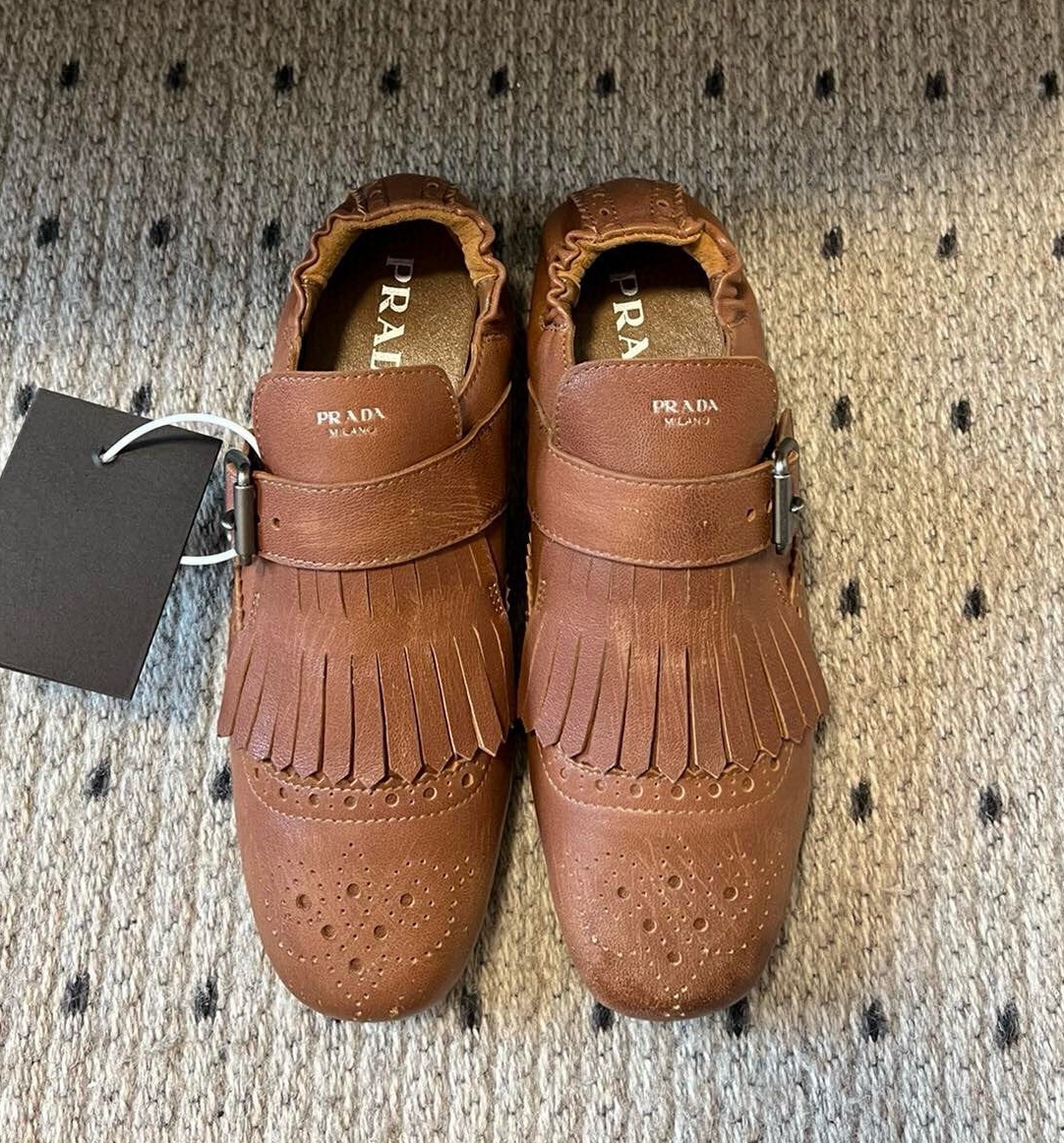 프라다 2025 여성 플랫슈즈 WA5399 DN