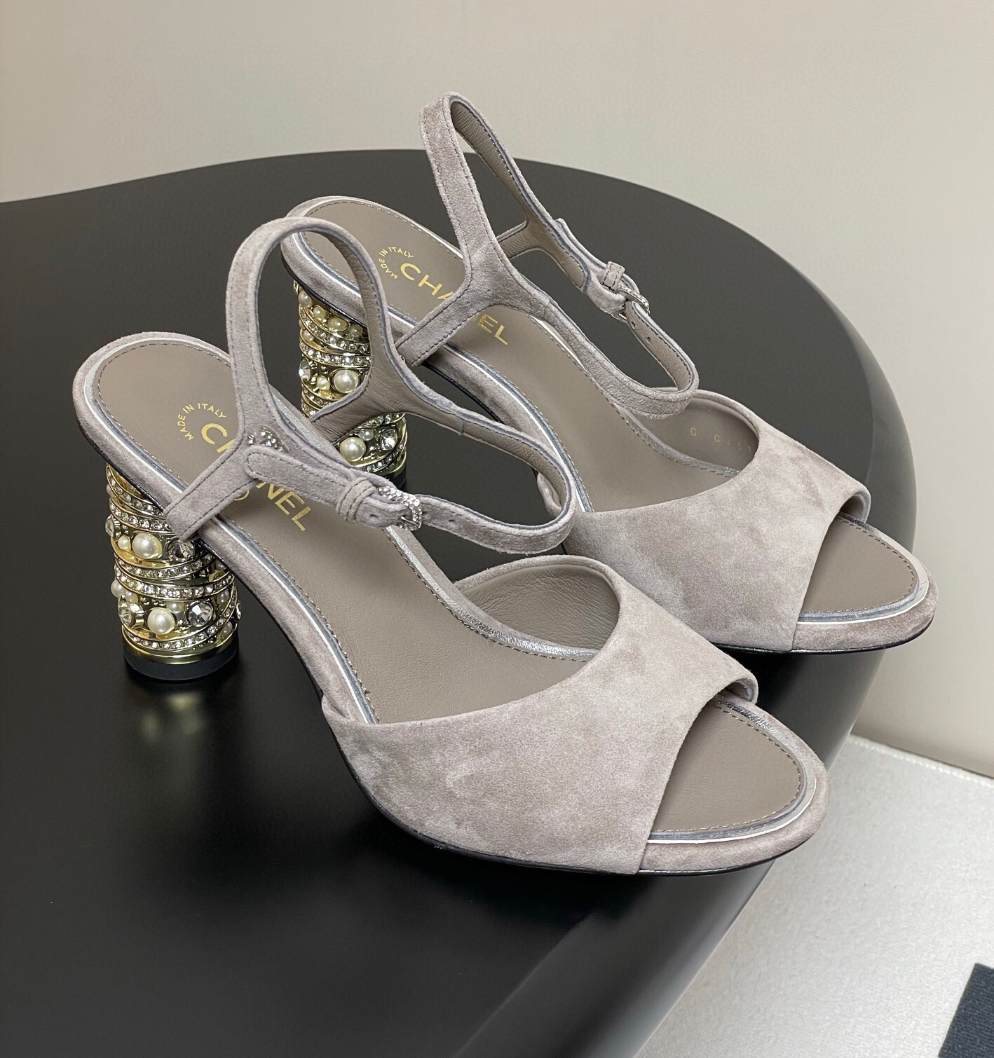 샤넬 2025 여성 뮬 하이힐 샌들 WA5411 DN