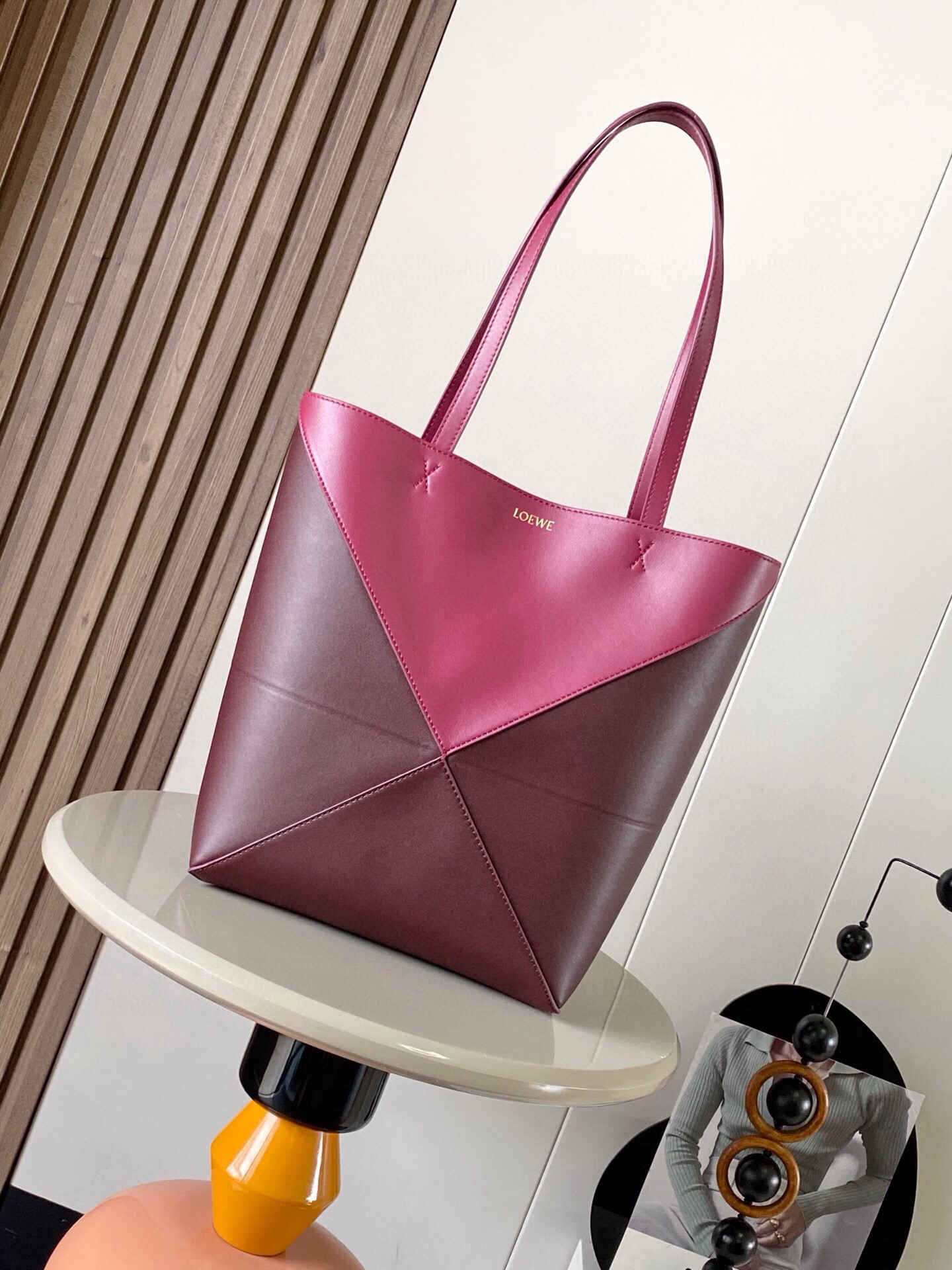 로에베 퍼즐 폴드 토트백 샤이니 카프스킨 -4 NMW