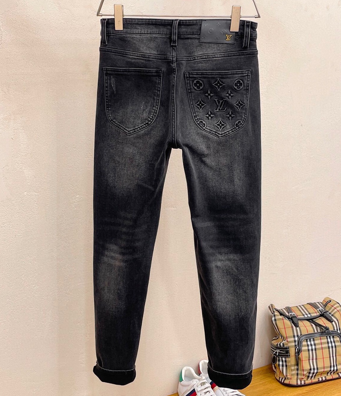 루이비통 2025 남성용 청바지 LV1824 YB