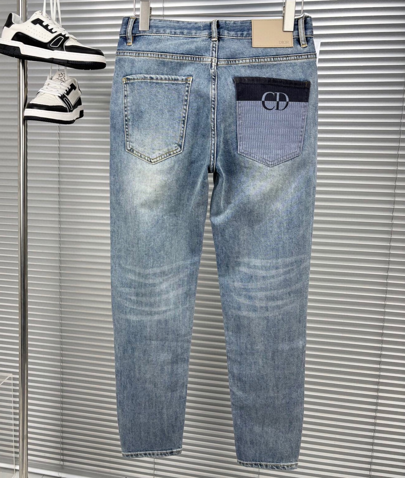 크리스챤 디올 2025 남성용 청바지 CD831 YB