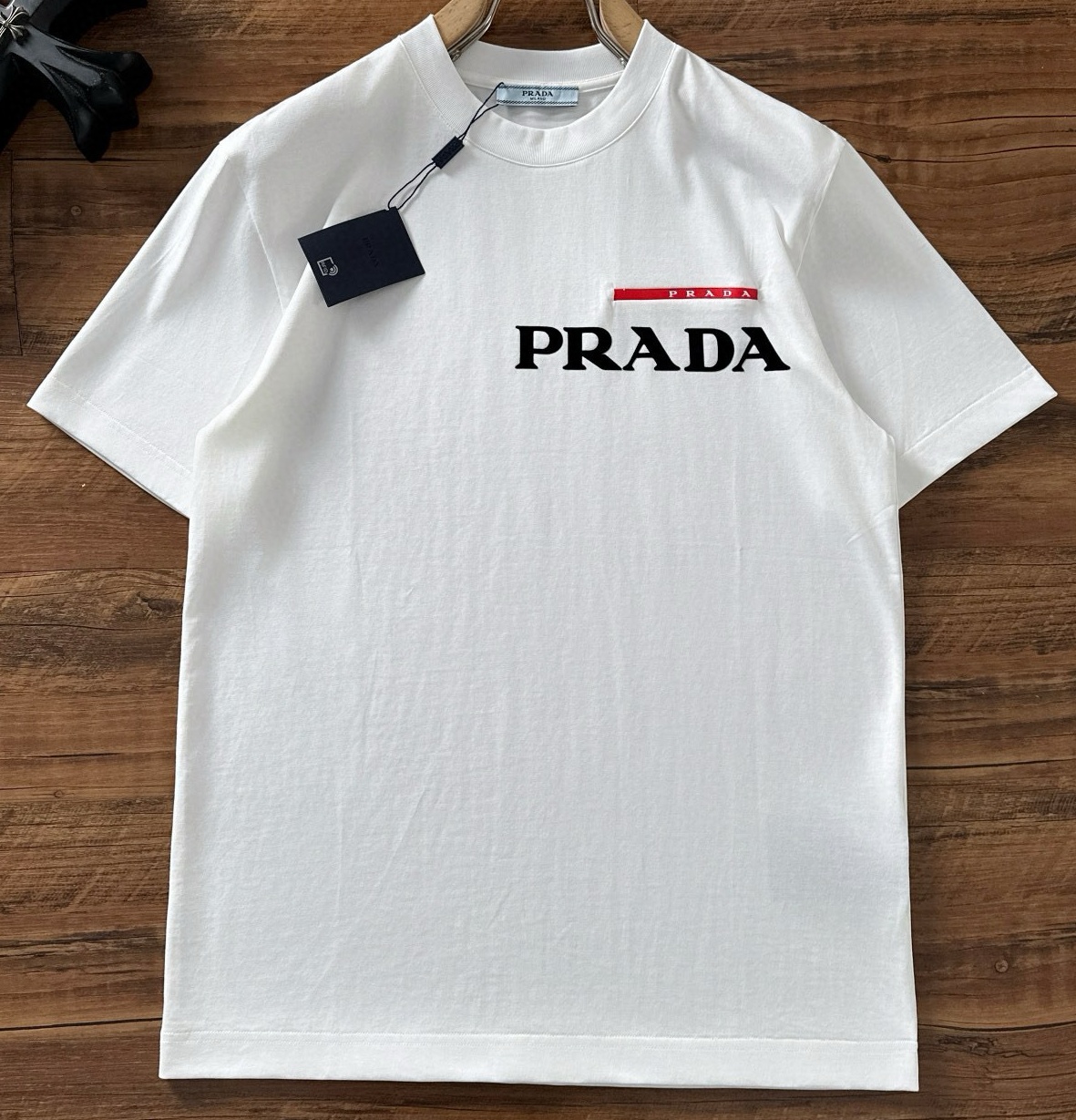 [홍콩명품.PRADA]프라다 2025 남성용 반팔 PD1302 YB  홍콩명품의류,구매대행,온라인명품