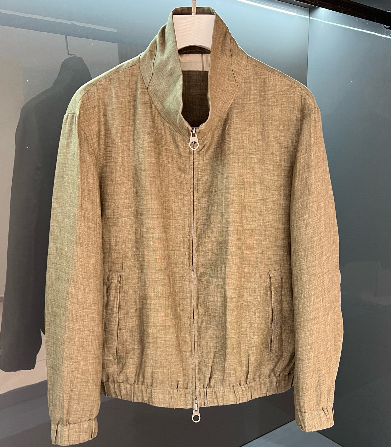 [홍콩명품.BRUNELLO CUCINELLI]브루넬로 쿠치넬리 2025 남성용 린넨 자켓 BL1167 HD 2컬러 홍콩명품의류,구매대행,온라인명품