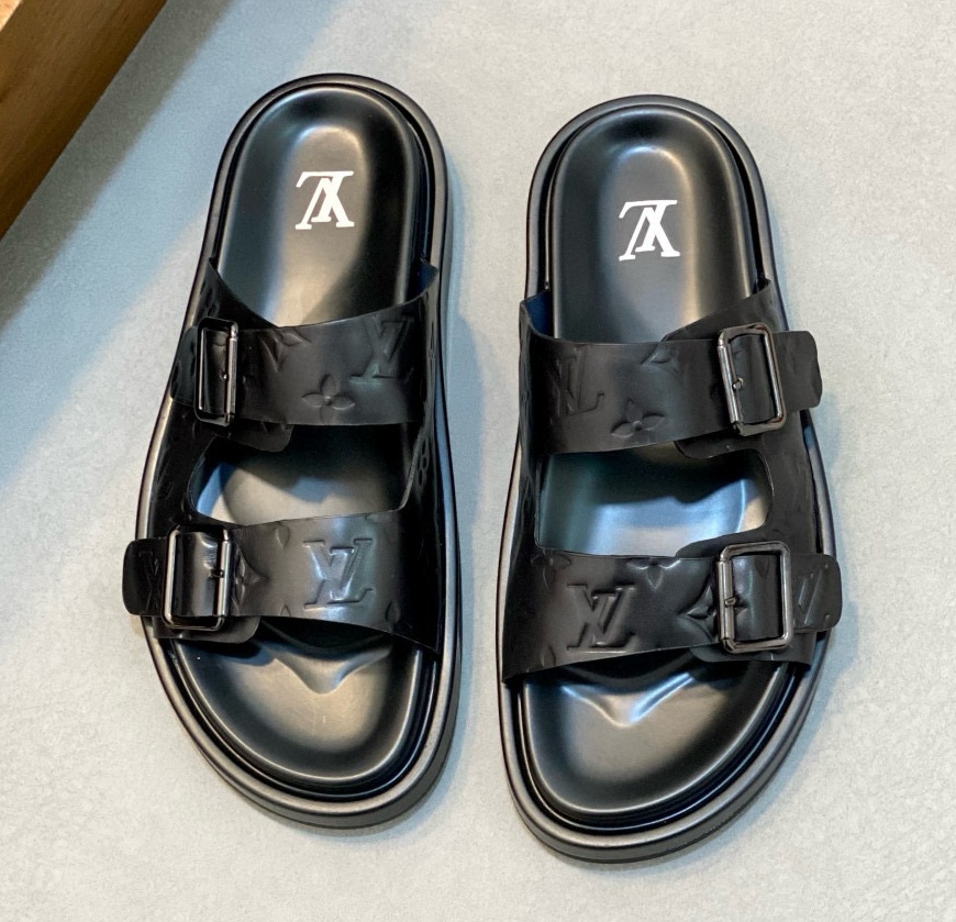 [홍콩명품.Louis Vuitton] 루이비통 2025 남성용 슬리퍼 LV748 SH-E 홍콩명품의류,구매대행,온라인명품