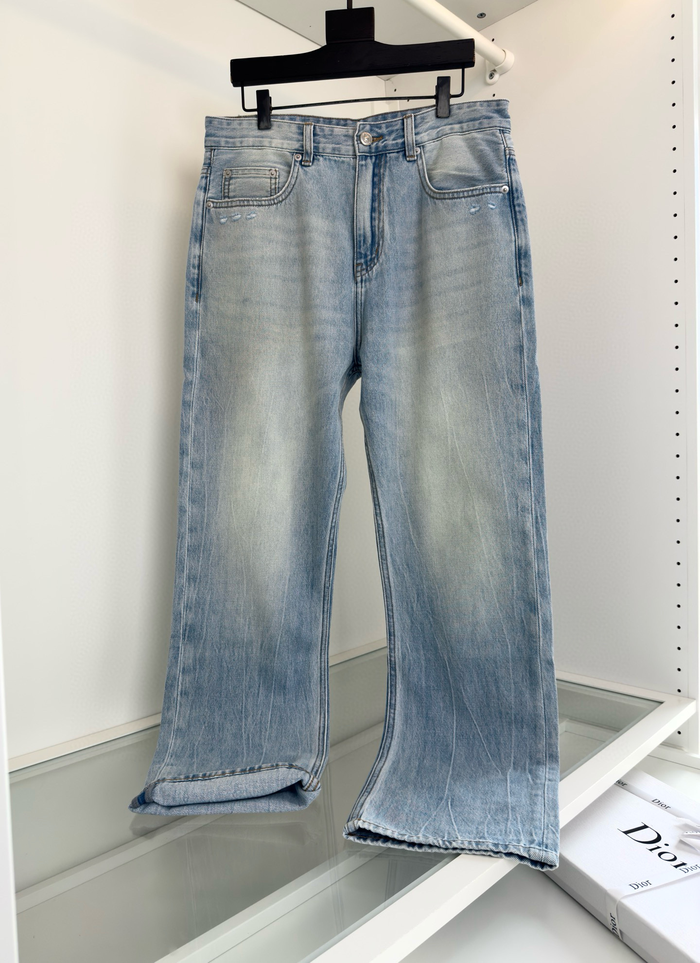 [홍콩명품.Christian Dior]크리스챤 디올 2025 남성용 청바지 CD868 YB 홍콩명품의류,구매대행,온라인명품
