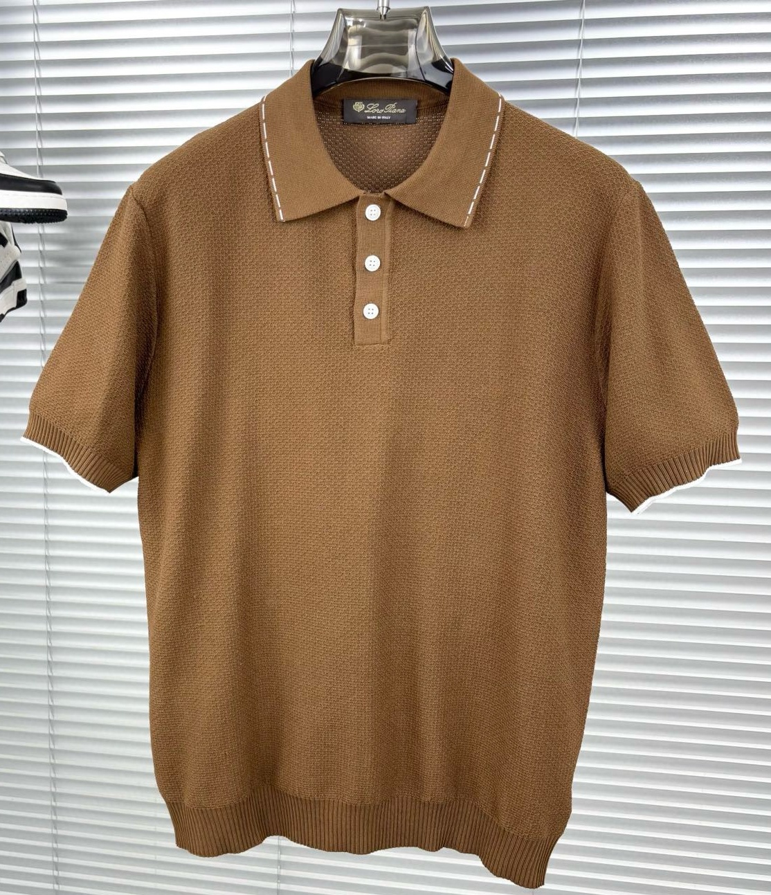 [홍콩명품.Loro Piana] 로로피아나 2025 울+잠사 니트반팔 LP412 PD 홍콩명품의류,구매대행,온라인명품