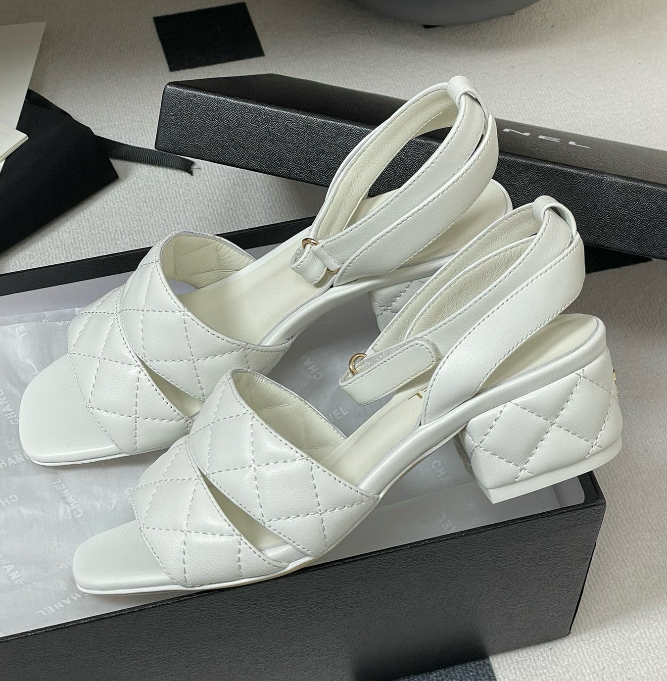 [홍콩명품.CHANEL] 샤넬 2025 여성용 샌들 WA5685 JS-A 홍콩명품의류,구매대행,온라인명품