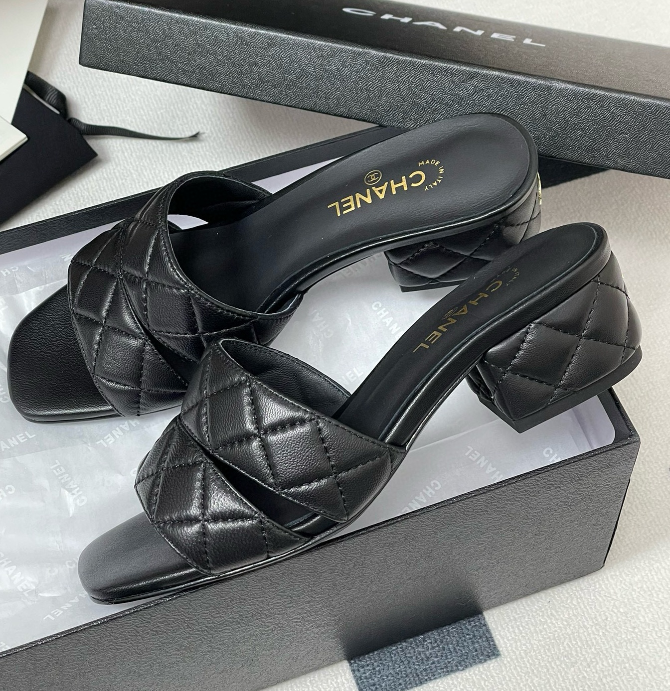 [홍콩명품.CHANEL] 샤넬 2025 여성용 슬리퍼 WA5687 JS-A 홍콩명품의류,구매대행,온라인명품