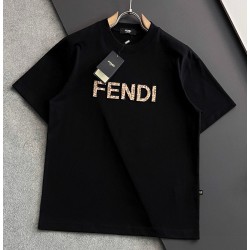[홍콩명품,FENDI] 펜디2025 남성용 반팔티 FD567 YB  홍콩명품의류,구매대행,온라인명품