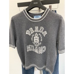 [홍콩명품 PRADA]프라다 2025 여성용 반팔 WA5750 TT  홍콩명품의류,구매대행,온라인명품