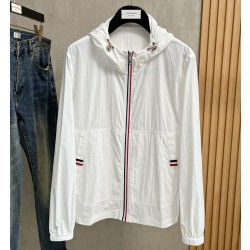 [홍콩명품.THOM BROWNE ] 톰 브라운 2025 남성용 바람막이 자켓 TB1212 PD 홍콩명품의류,구매대행,온라인명품