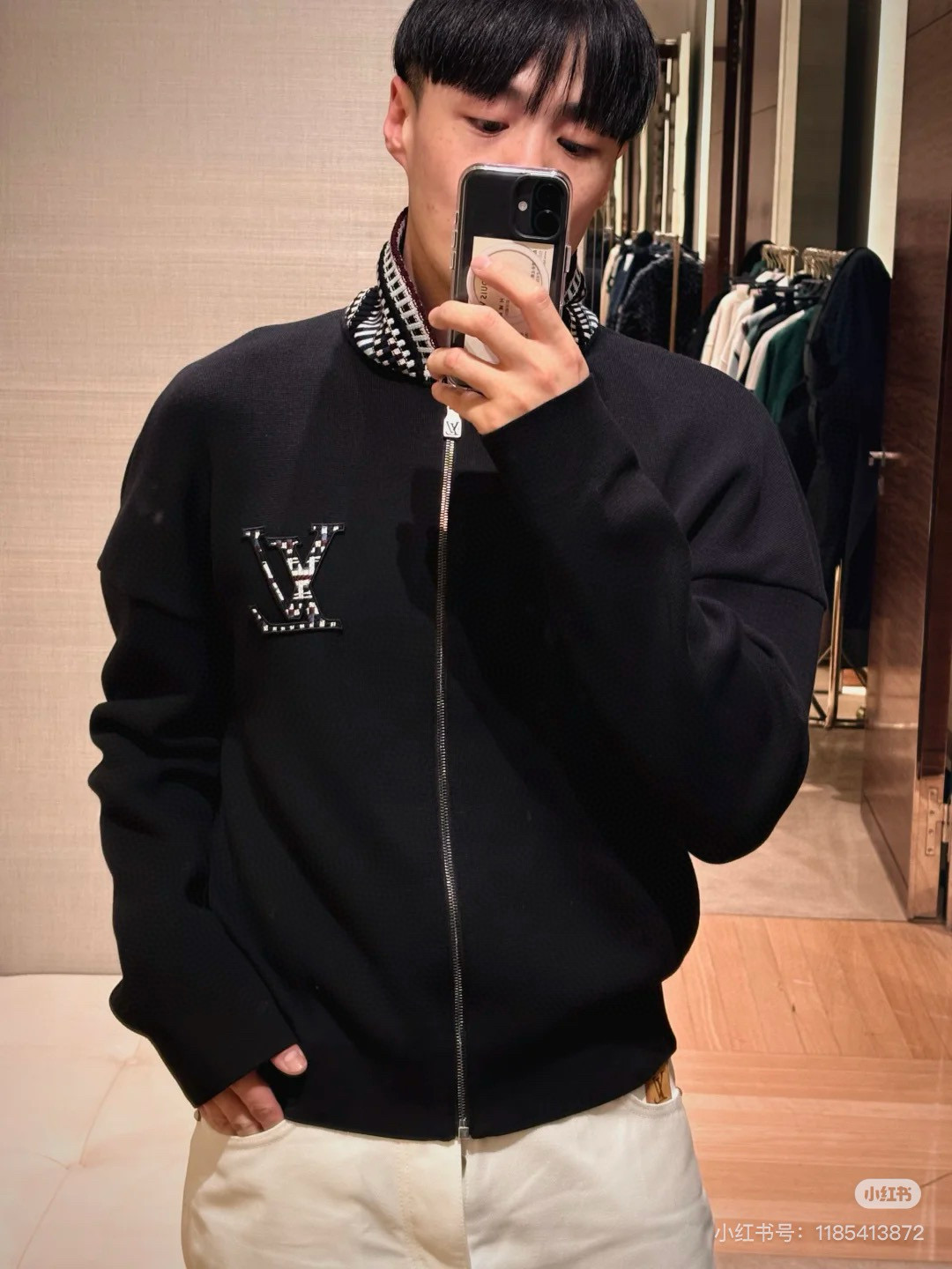 홍콩명품.LOUIS VUITTON] 루이비통 2025 남성용  자켓 LV1919 HD 홍콩명품의류,구매대행,온라인명품