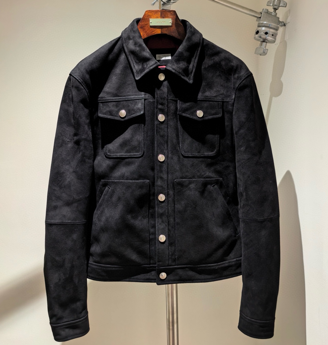 [홍콩명품.BRUNELLO CUCINELLI]브루넬로 쿠치넬리 2025 남성용 양가죽 BL1206 HD 홍콩명품의류,구매대행,온라인명품